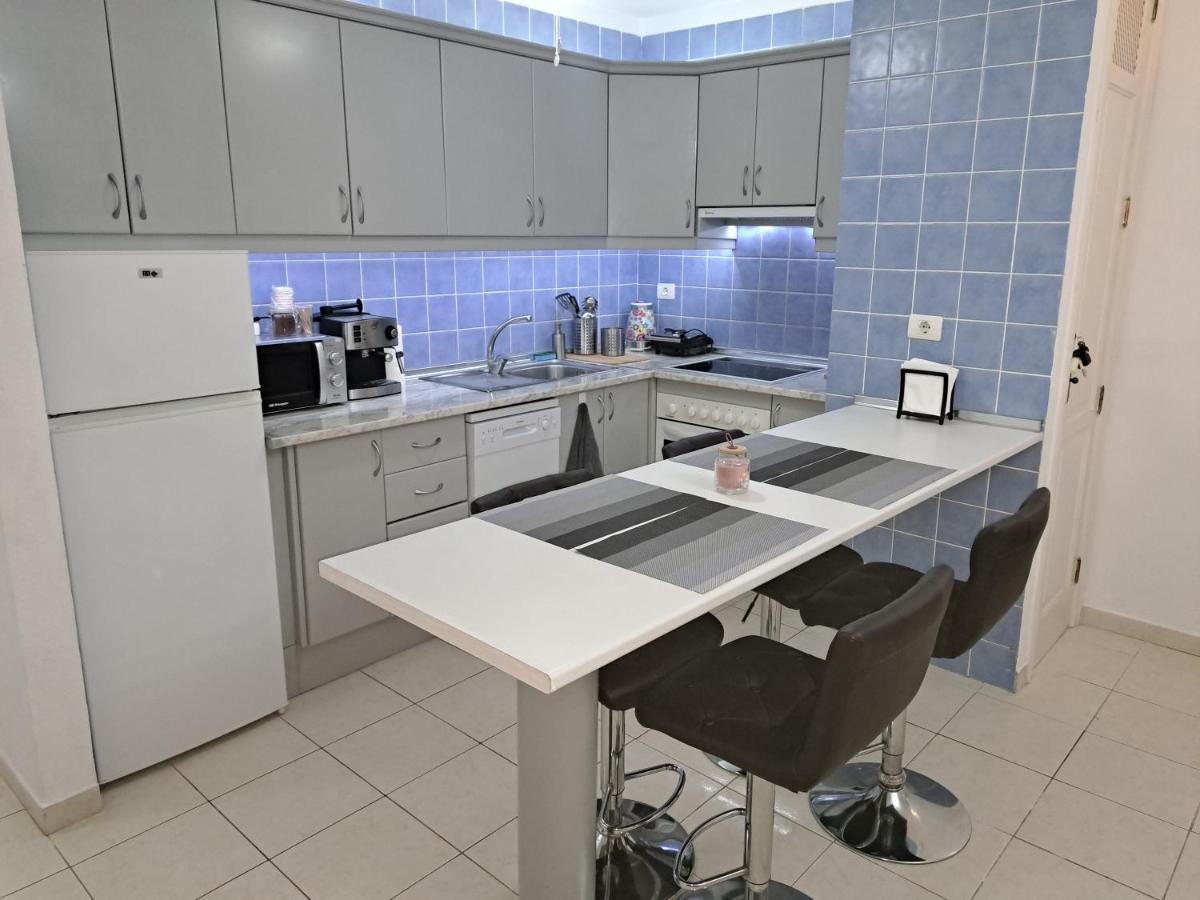 Brisas Del Mar - Sunset Garden Apartment Адехе Екстериор снимка
